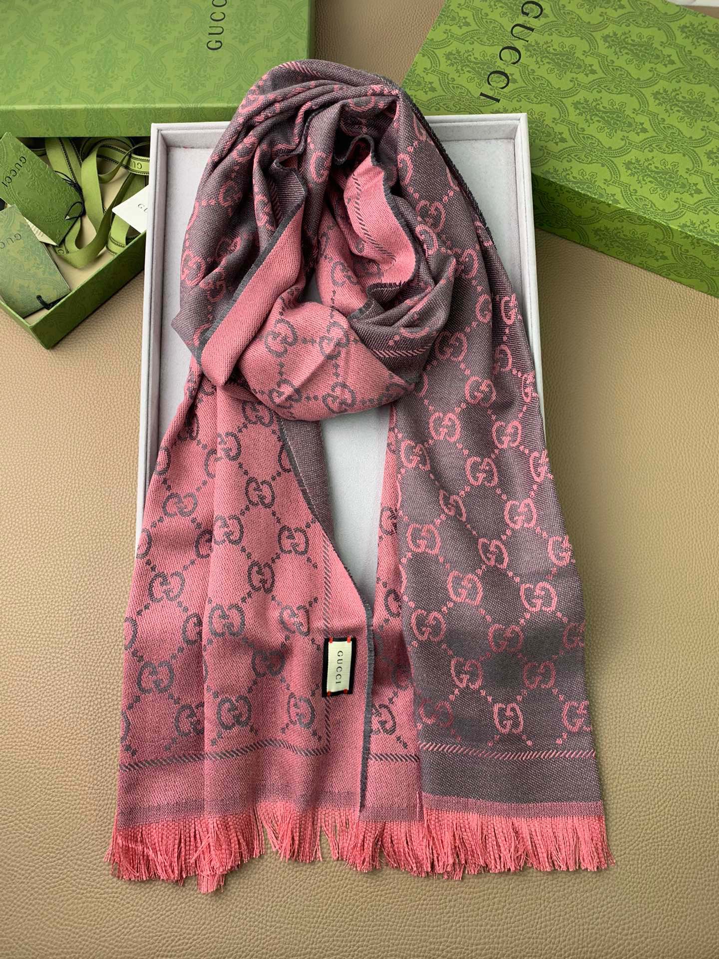 1002 Classic Soft and Comfortable Scarf 1002 Classic Soft and Comfortable Scarf