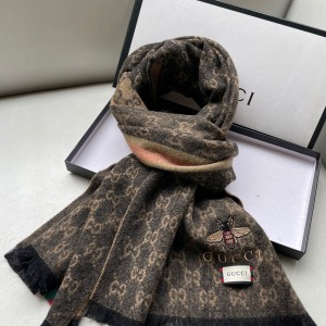 1002 Classic Soft and Comfortable Scarf