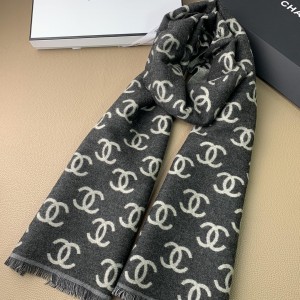 1002 Classic Soft and Comfortable Scarf