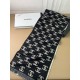 1002 Classic Soft and Comfortable Scarf 1002 Classic Soft and Comfortable Scarf