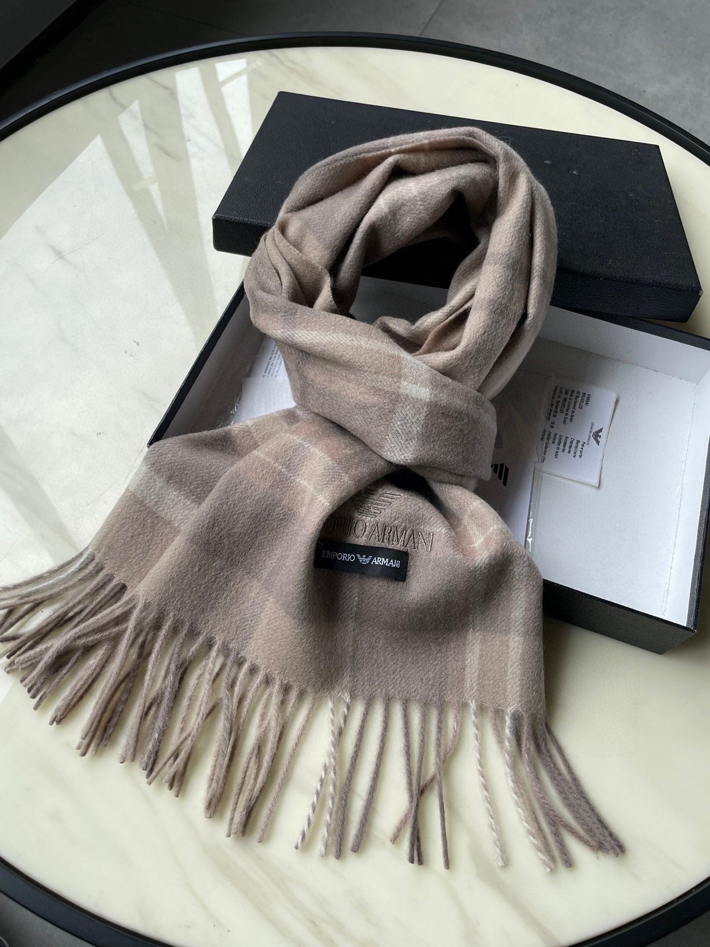 1002 Classic Soft and Comfortable Scarf 1002 Classic Soft and Comfortable Scarf