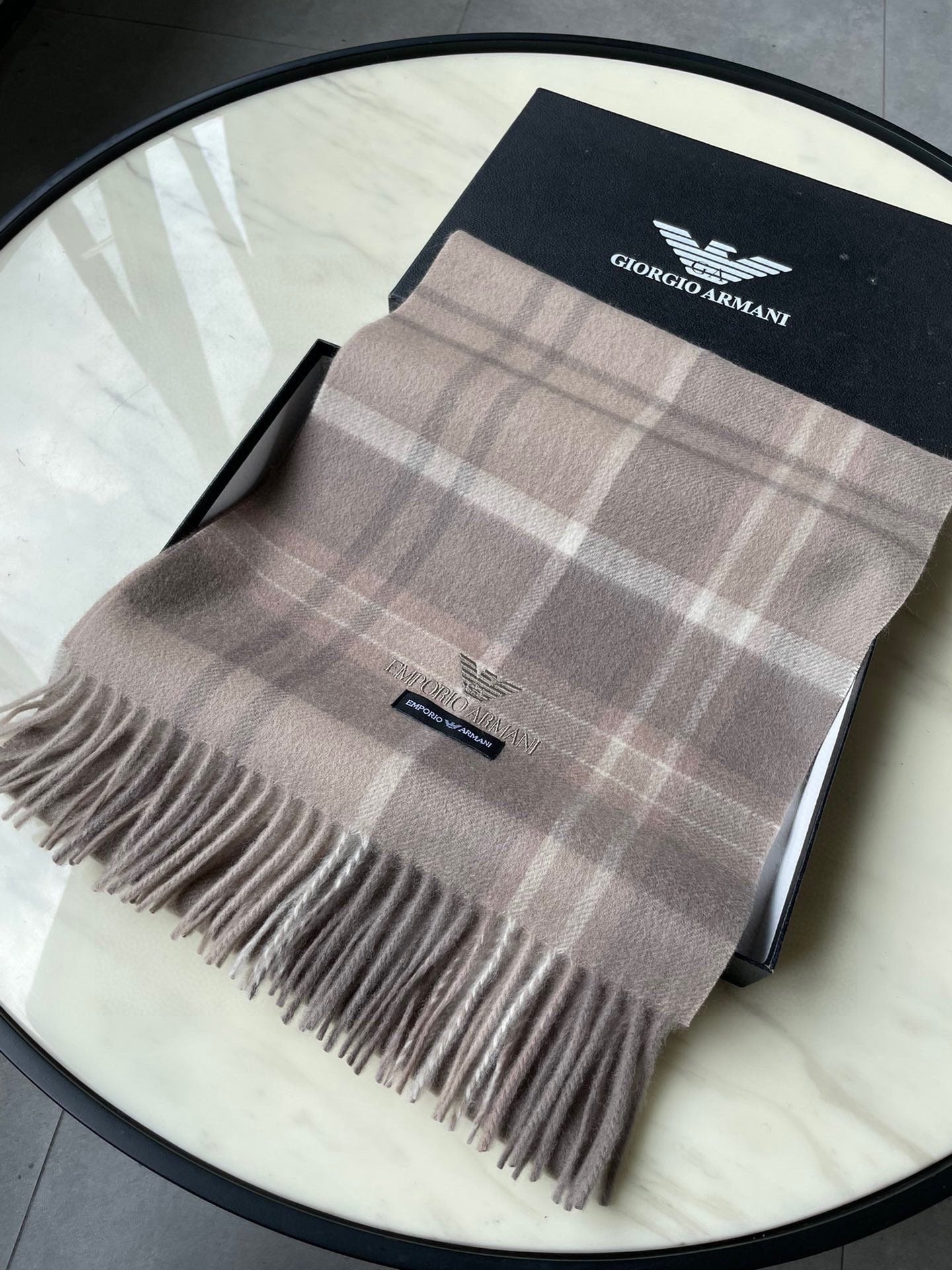 1002 Classic Soft and Comfortable Scarf 1002 Classic Soft and Comfortable Scarf