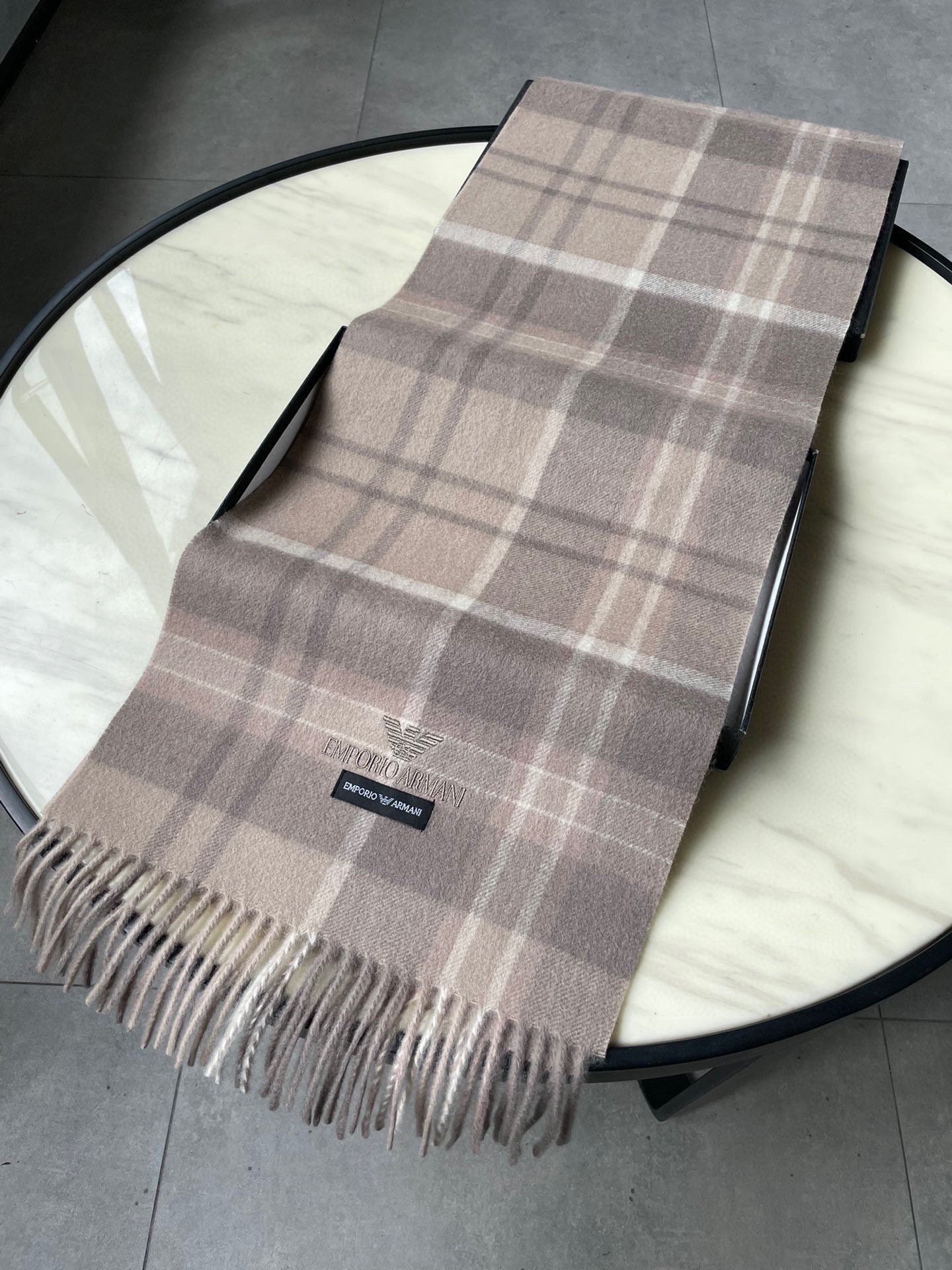 1002 Classic Soft and Comfortable Scarf 1002 Classic Soft and Comfortable Scarf