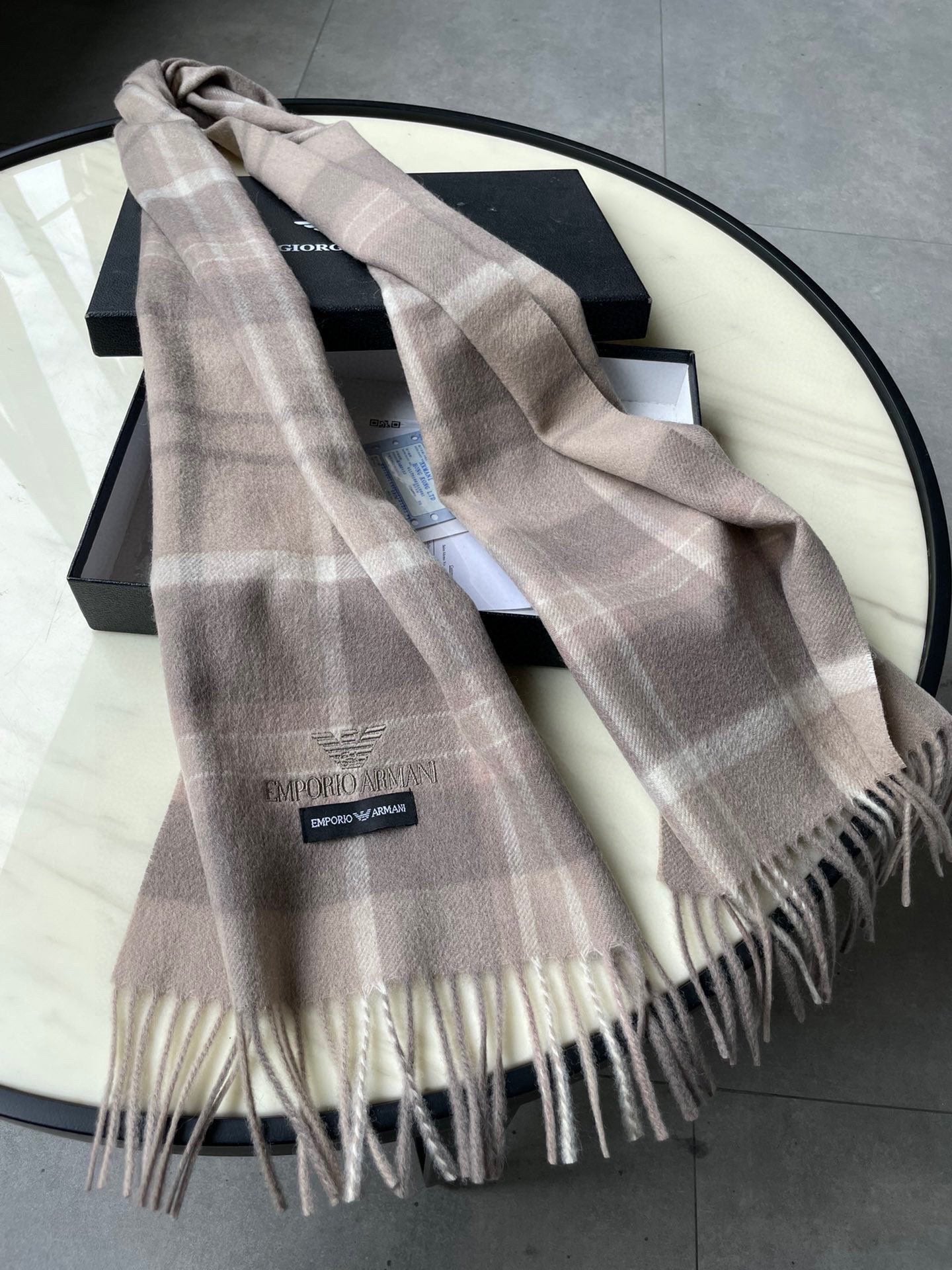 1002 Classic Soft and Comfortable Scarf 1002 Classic Soft and Comfortable Scarf