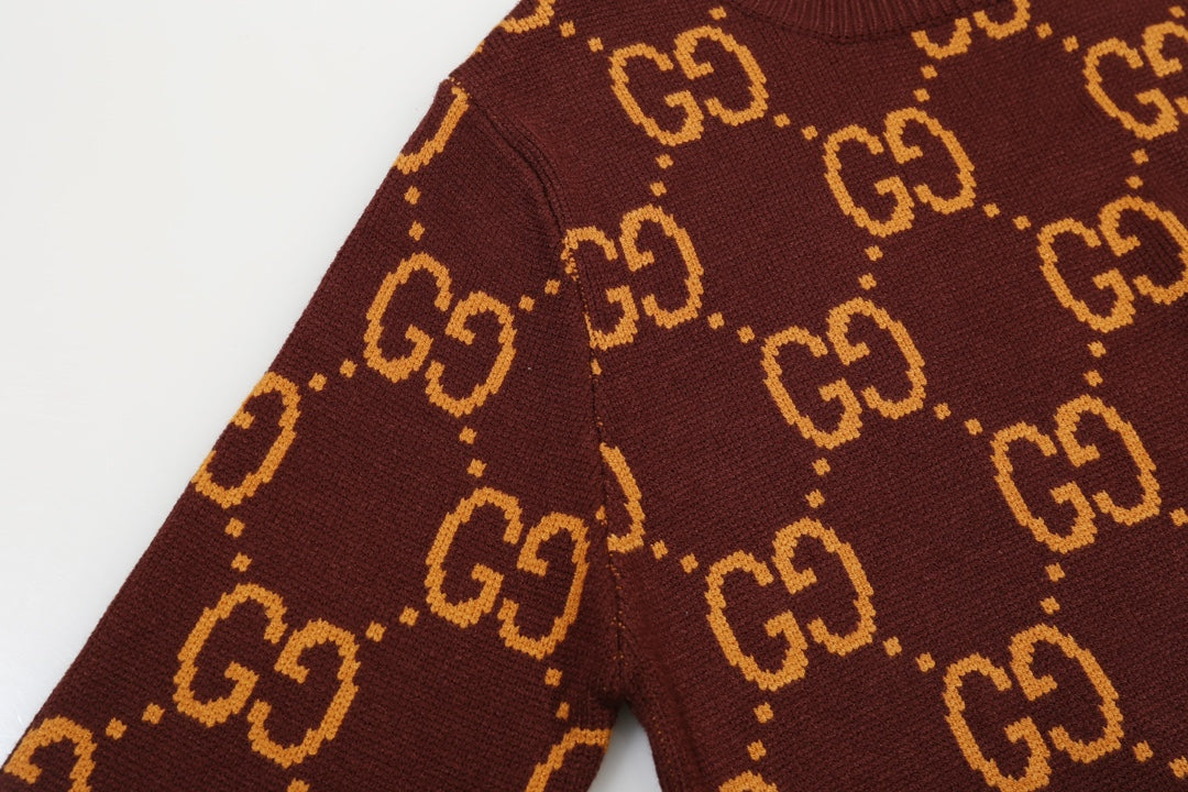 0909 New alphabet jacquard crew-neck sweater 0909 New alphabet jacquard crew-neck sweater