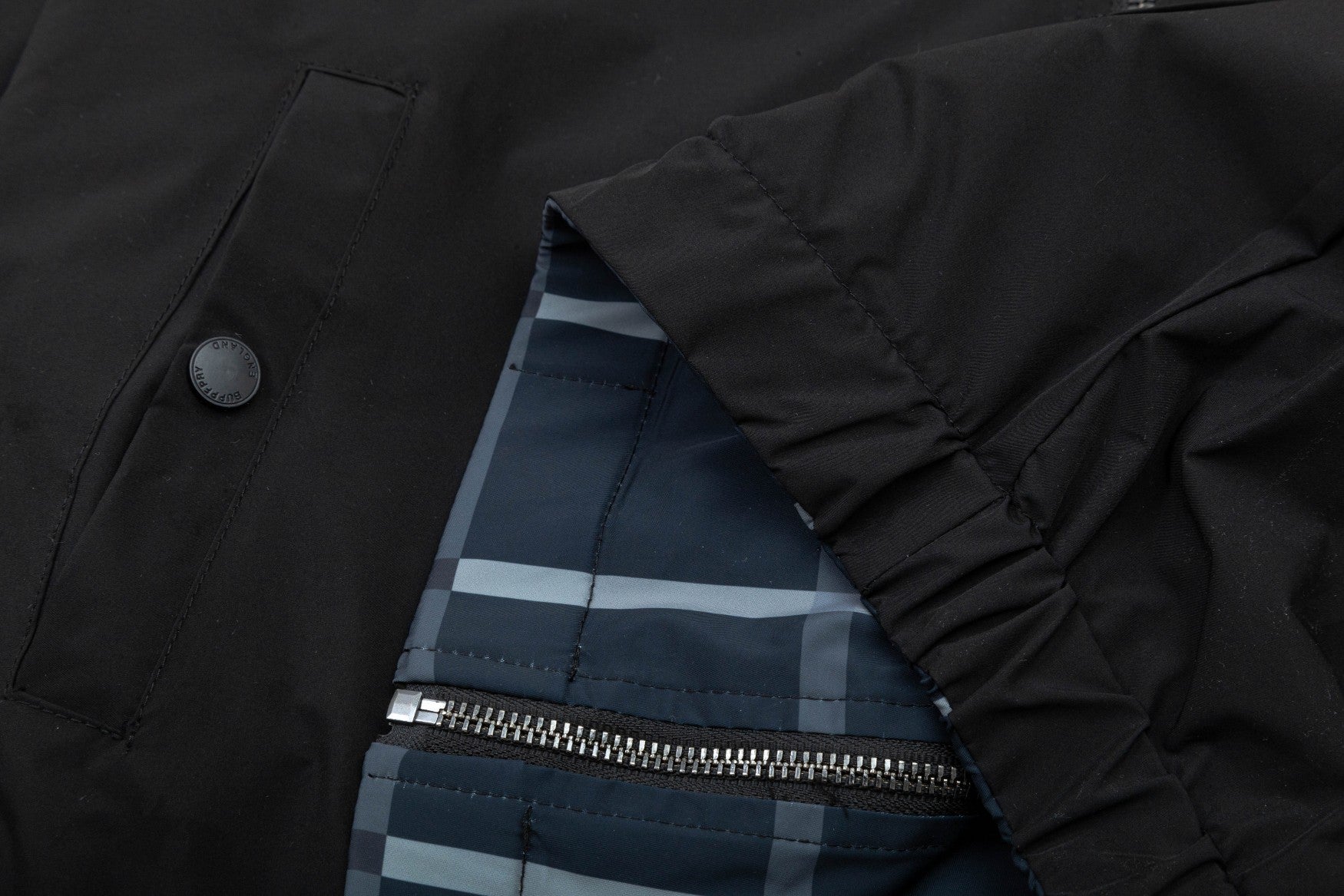 0906 New (reversible) quality hooded coat 0906 New (reversible) quality hooded coat