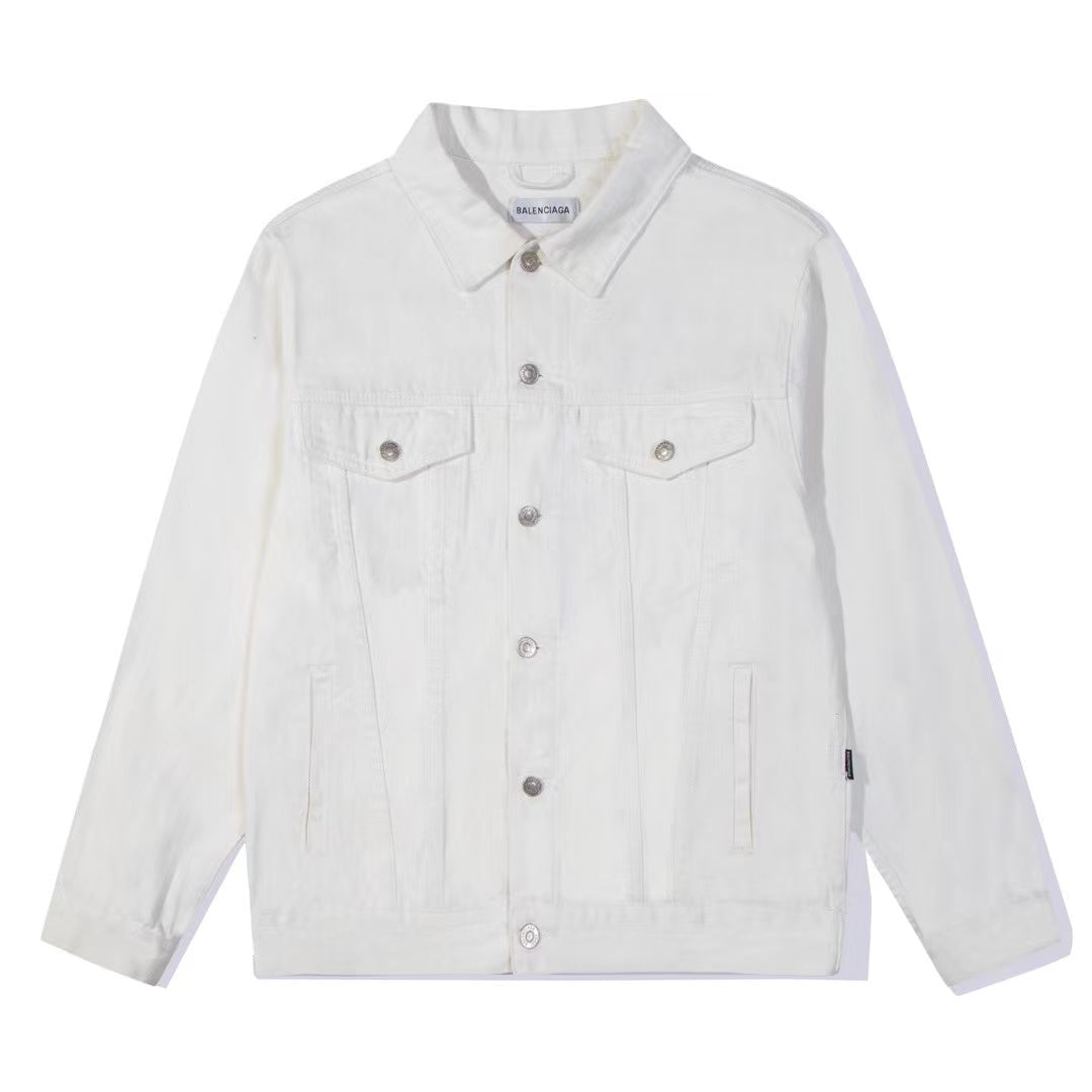 0717 A classic must-have minimalist shirt jacket 0717 A classic must-have minimalist shirt jacket