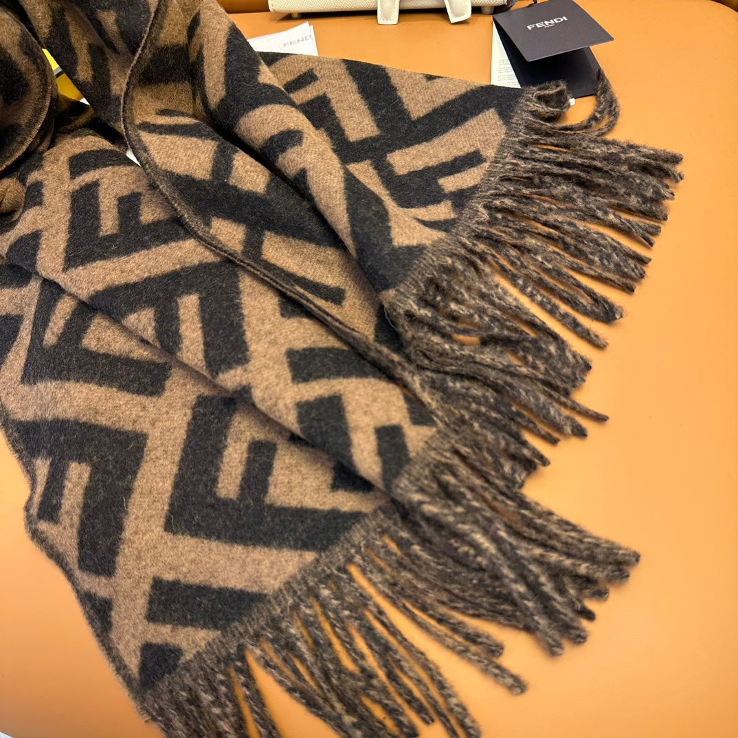 0925 Classic Soft and Comfortable Scarf 0925 Classic Soft and Comfortable Scarf