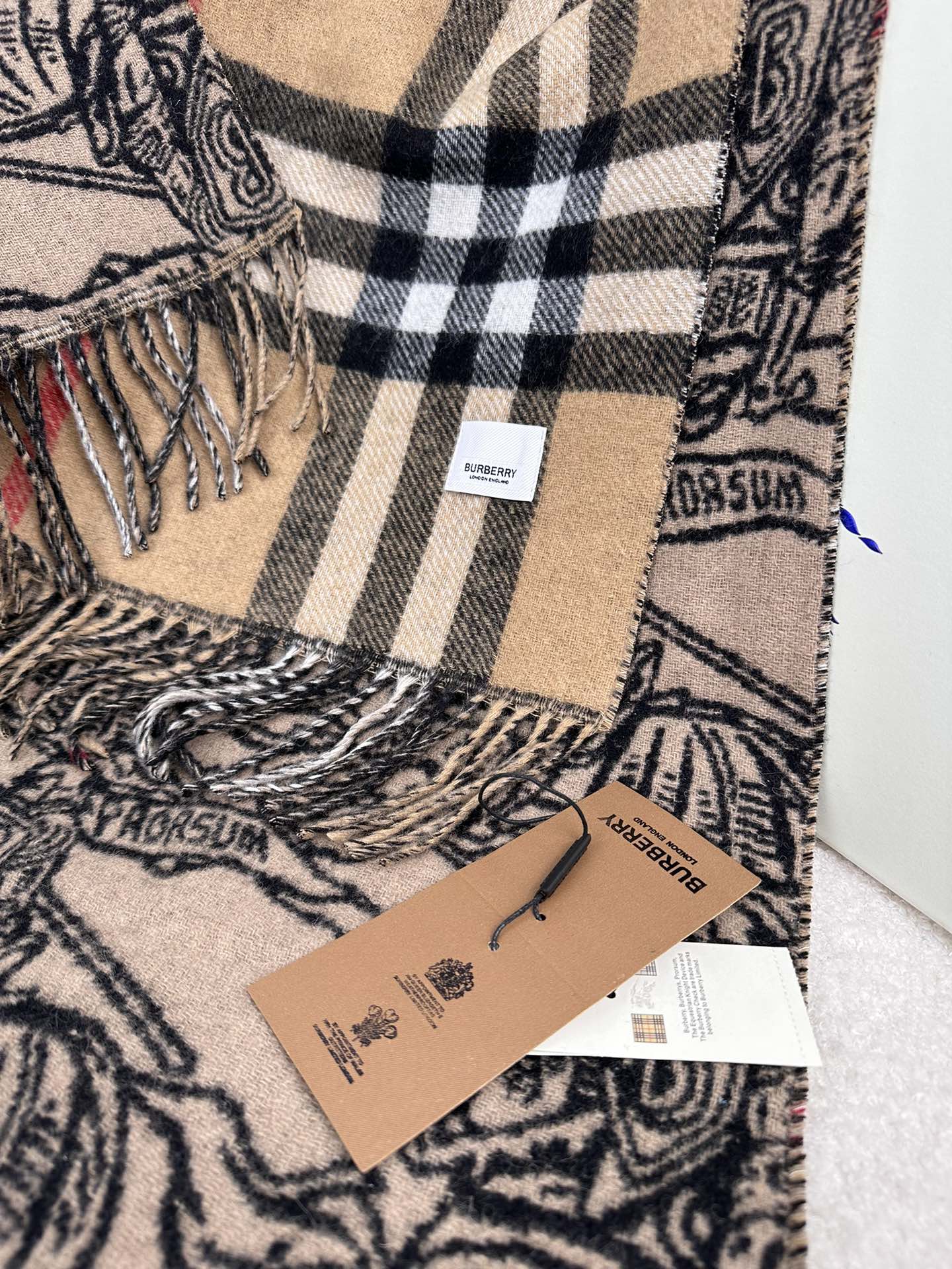 1002 Classic Soft and Comfortable Scarf 1002 Classic Soft and Comfortable Scarf