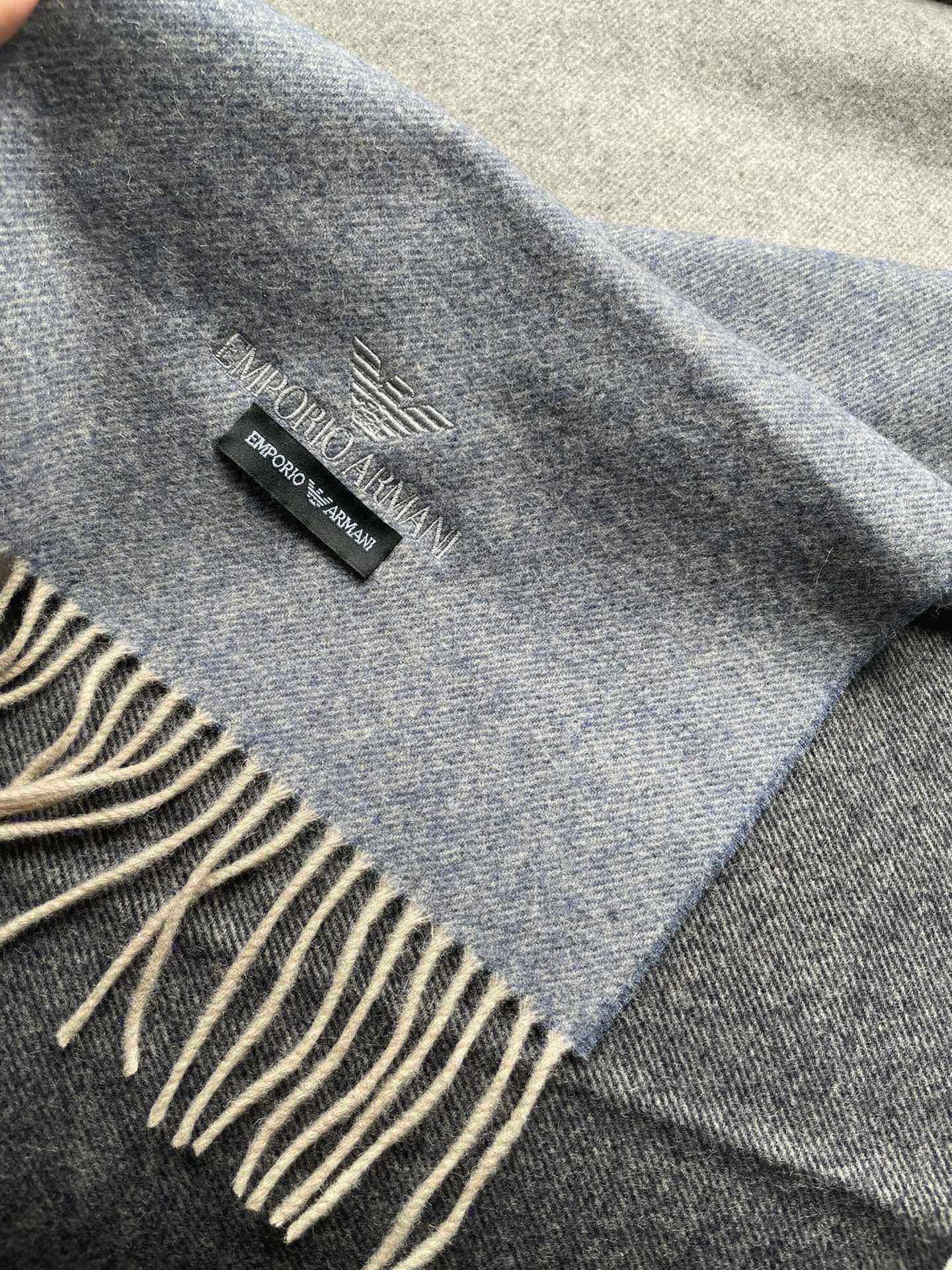1002 Classic Soft and Comfortable Scarf 1002 Classic Soft and Comfortable Scarf