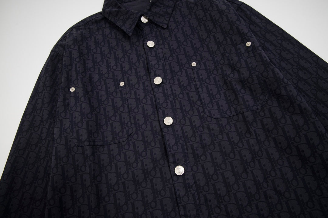 0717 Each one has a classic print shirt jacket 0717 Each one has a classic print shirt jacket