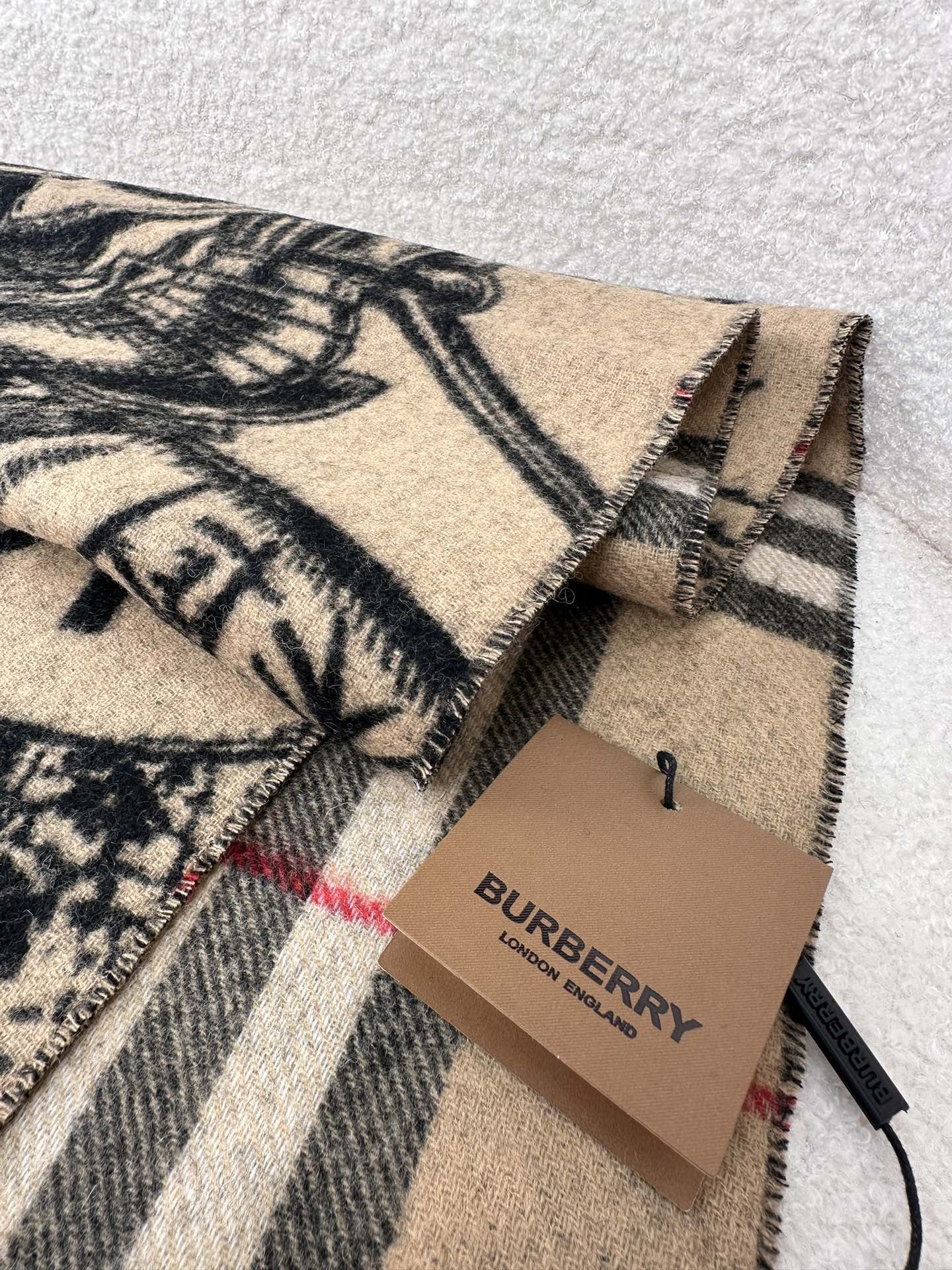 1002 Classic Soft and Comfortable Scarf 1002 Classic Soft and Comfortable Scarf