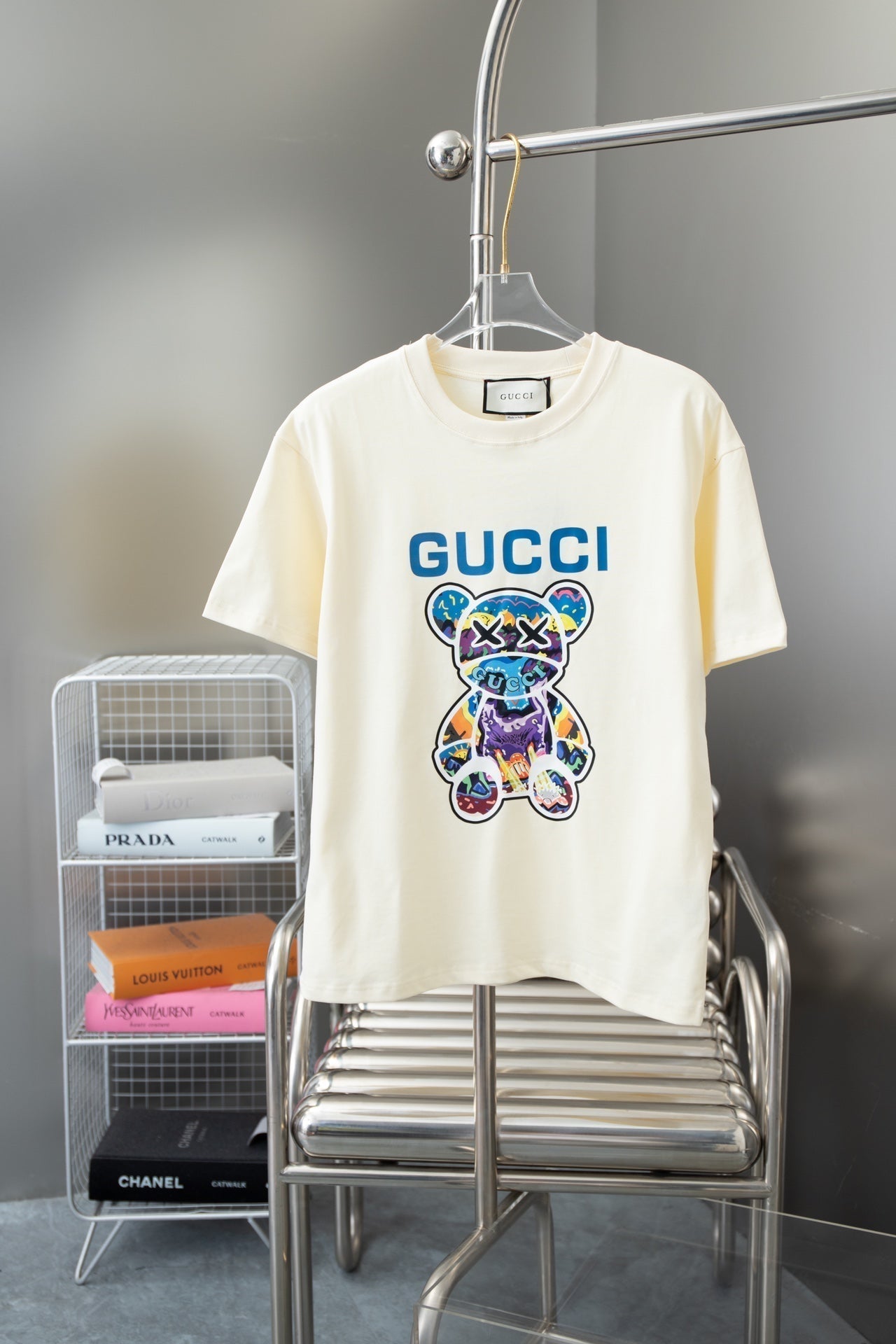 Bear print T-shirt Bear print T-shirt