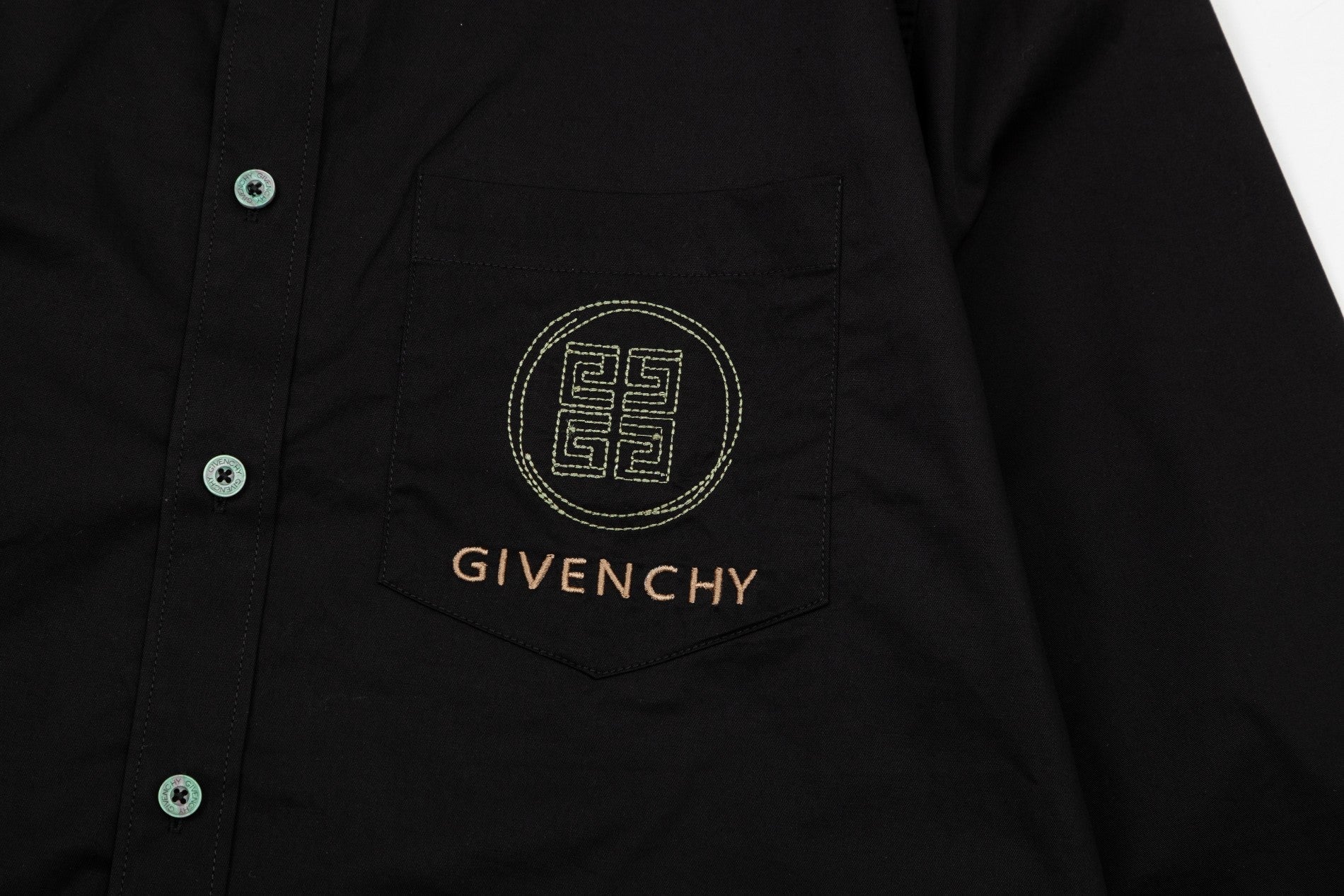 0717 The latest back intricate embroidery craft shirt jacket 0717 The latest back intricate embroidery craft shirt jacket