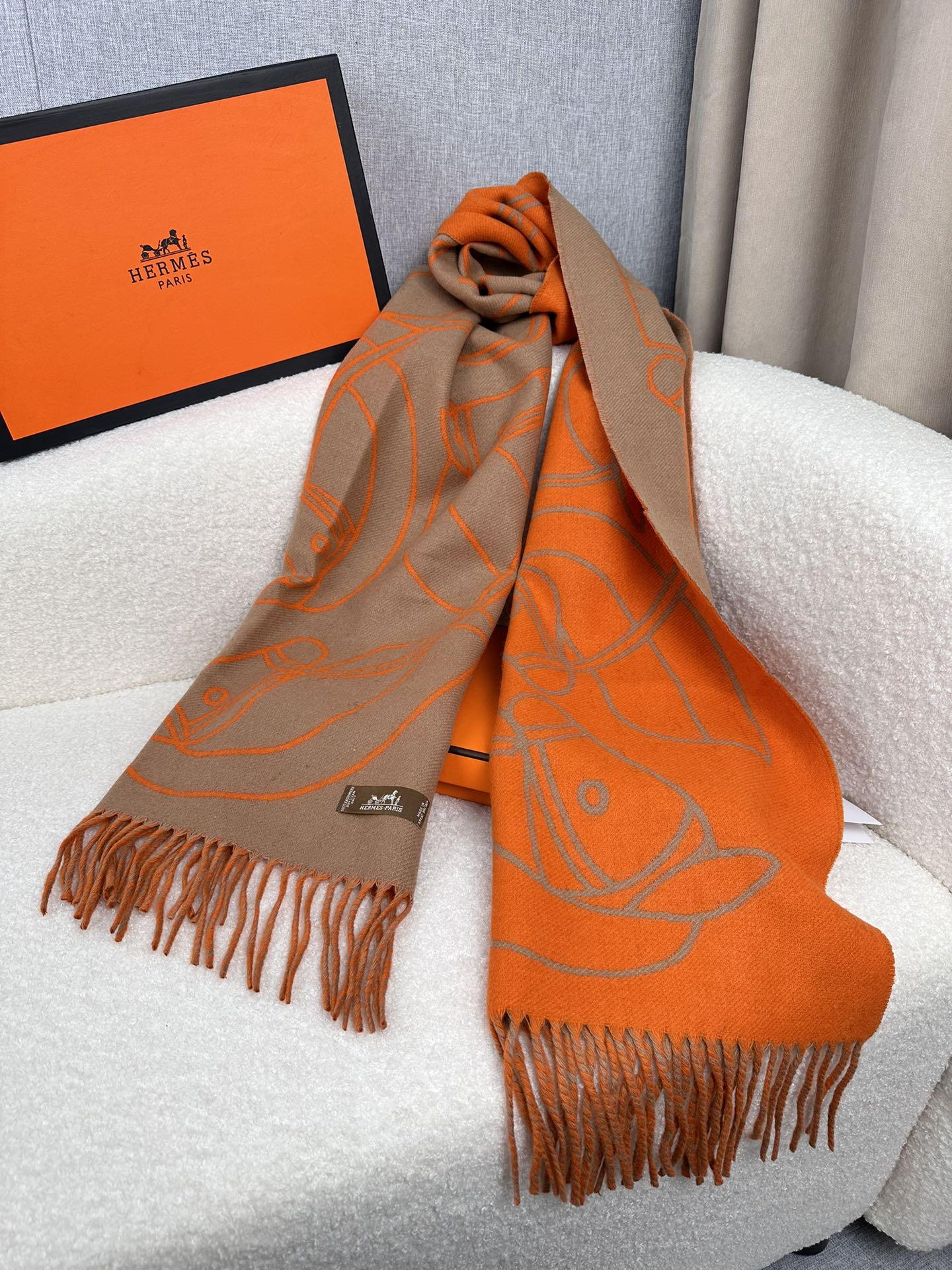 1002 Classic Soft and Comfortable Scarf 1002 Classic Soft and Comfortable Scarf