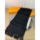 1002 Classic Soft and Comfortable Scarf 1002 Classic Soft and Comfortable Scarf