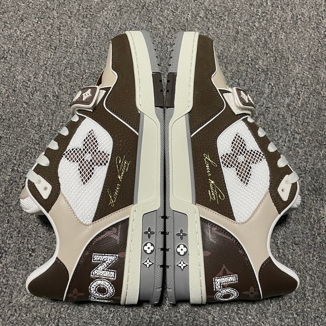 New feature graphic board shoes New feature graphic board shoes