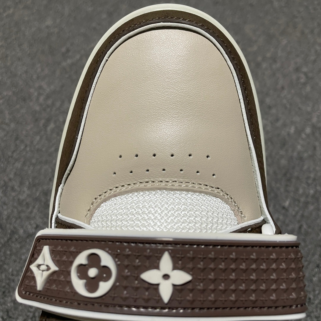 New feature graphic board shoes New feature graphic board shoes
