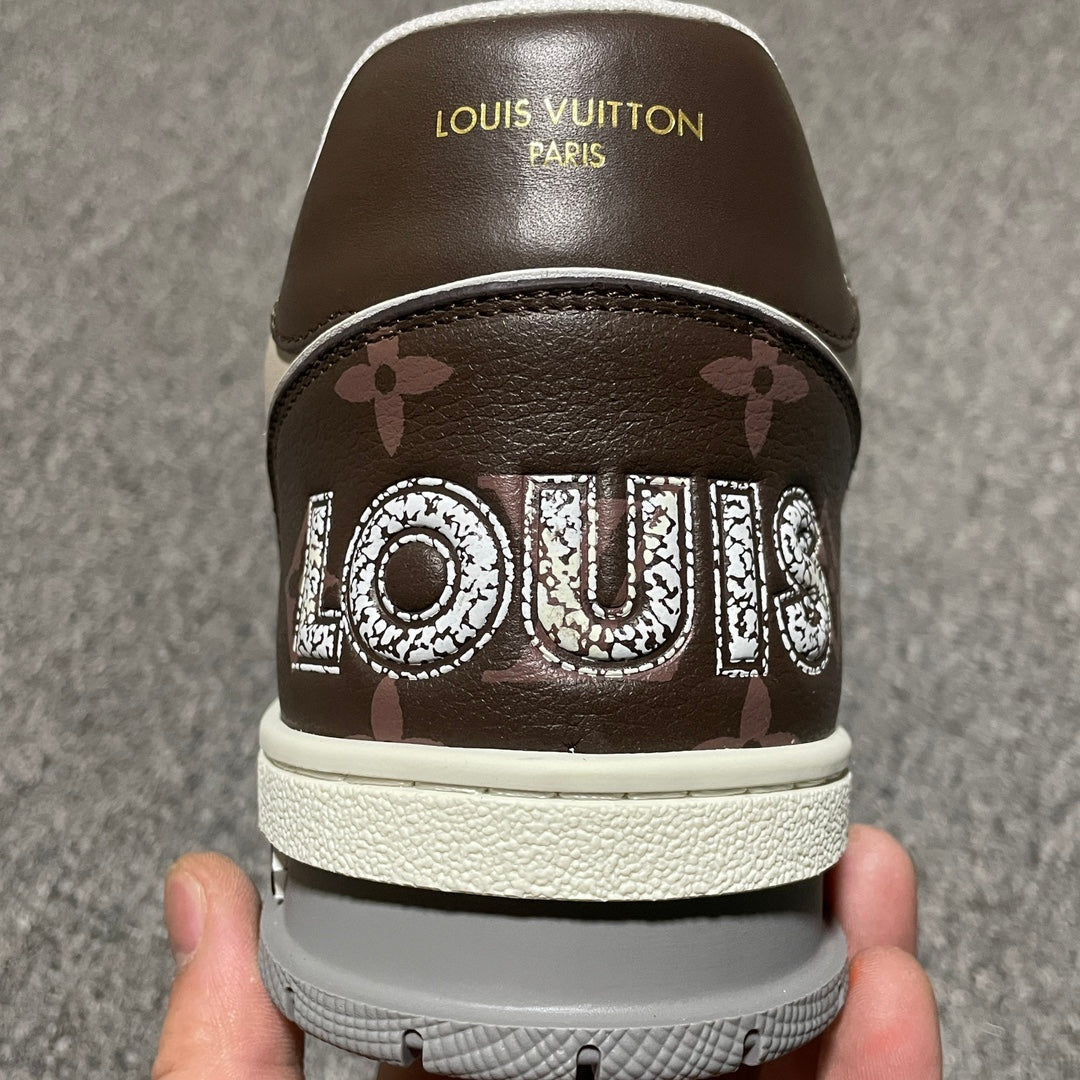 New feature graphic board shoes New feature graphic board shoes