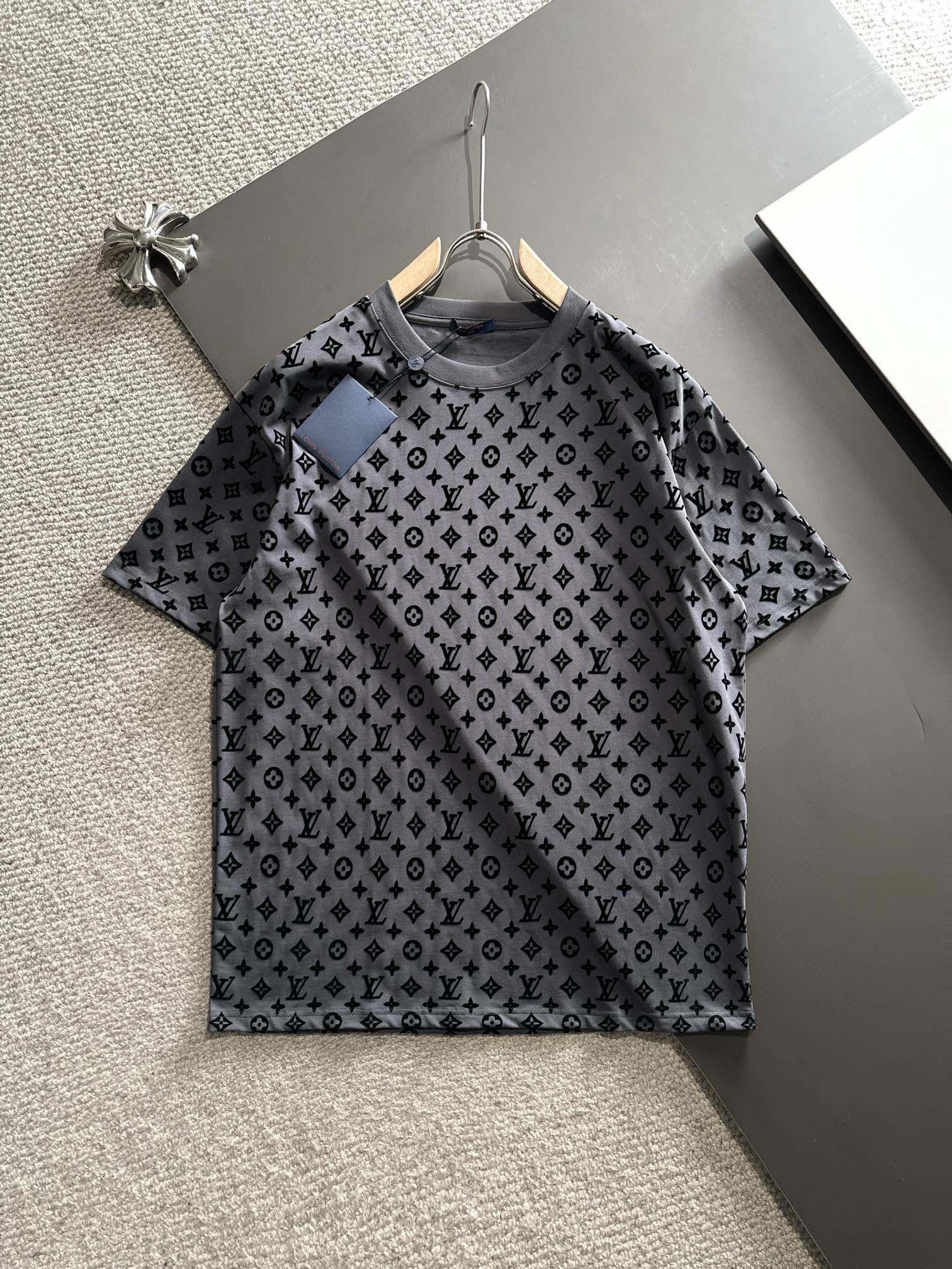 NEW 0403 T-shirt NEW 0403 T-shirt
