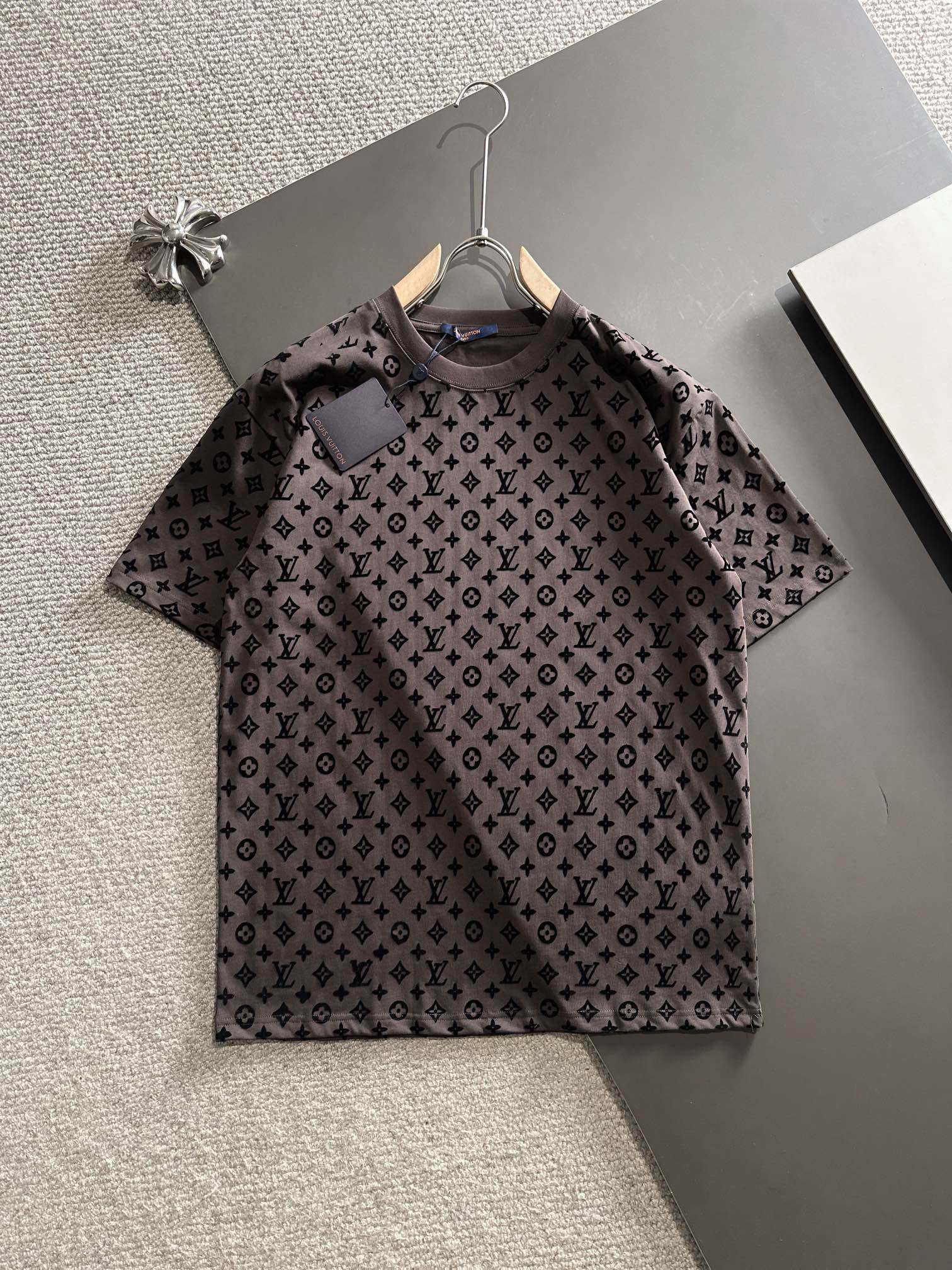 NEW 0403 T-shirt NEW 0403 T-shirt