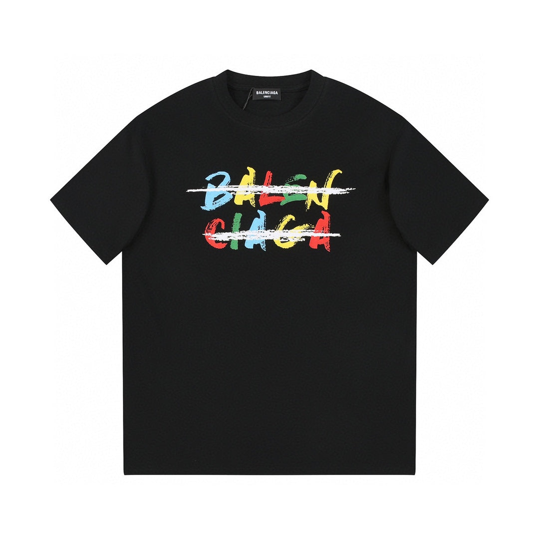 Horizontal line printed T-shirt Horizontal line printed T-shirt