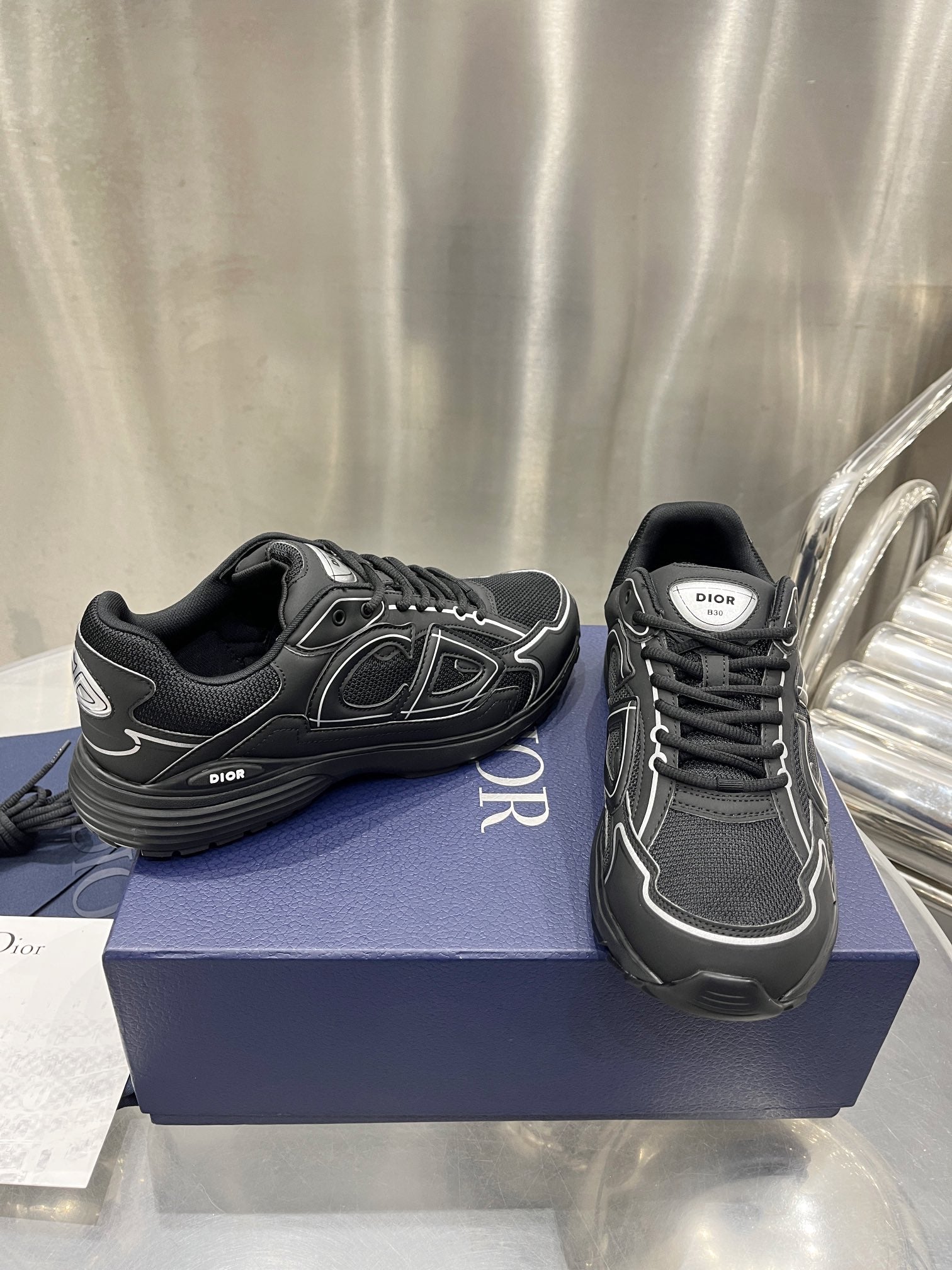 NEW 0423 Classic fashion sports shoes NEW 0423 Classic fashion sports shoes