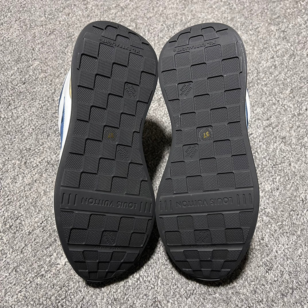 New women's booster shoes New women's booster shoes
