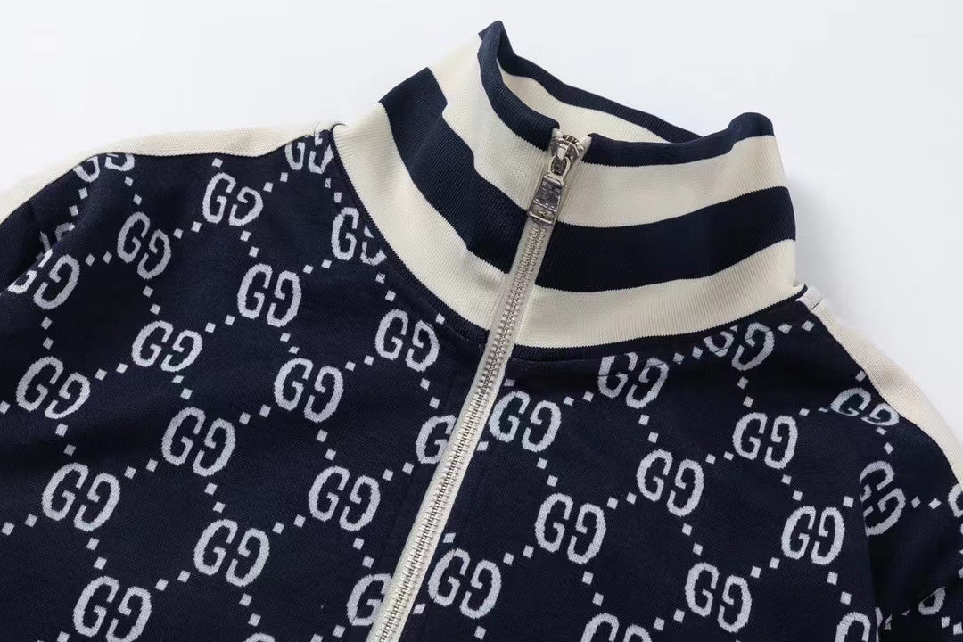 Full print knit jacket Full print knit jacket