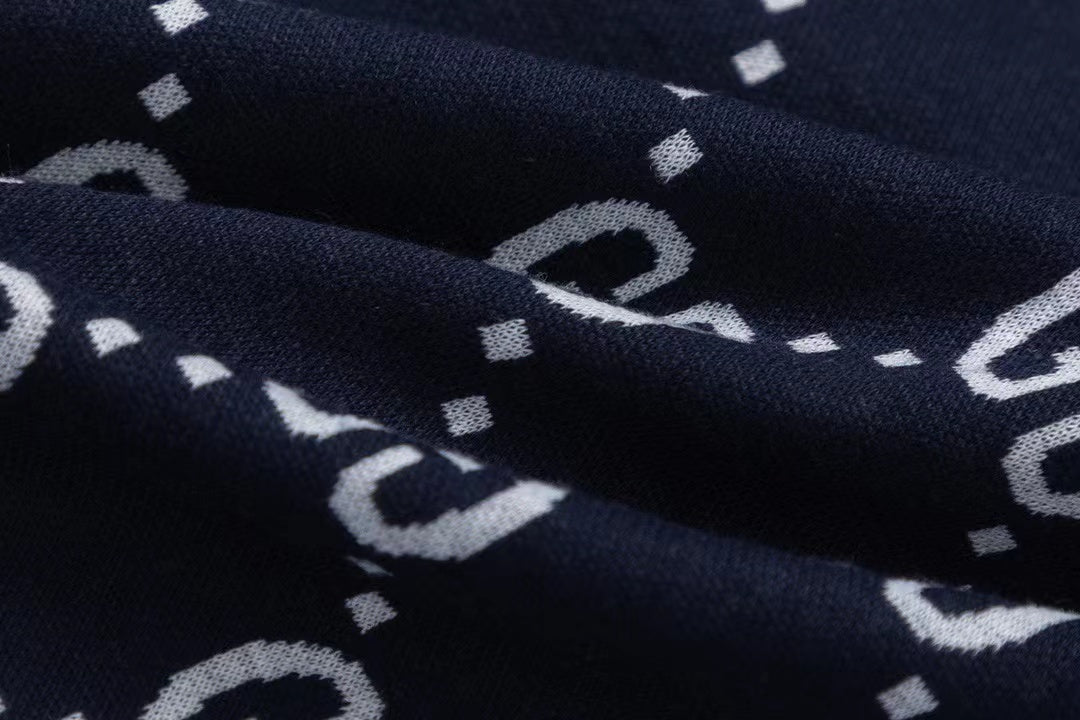 Full print knit jacket Full print knit jacket