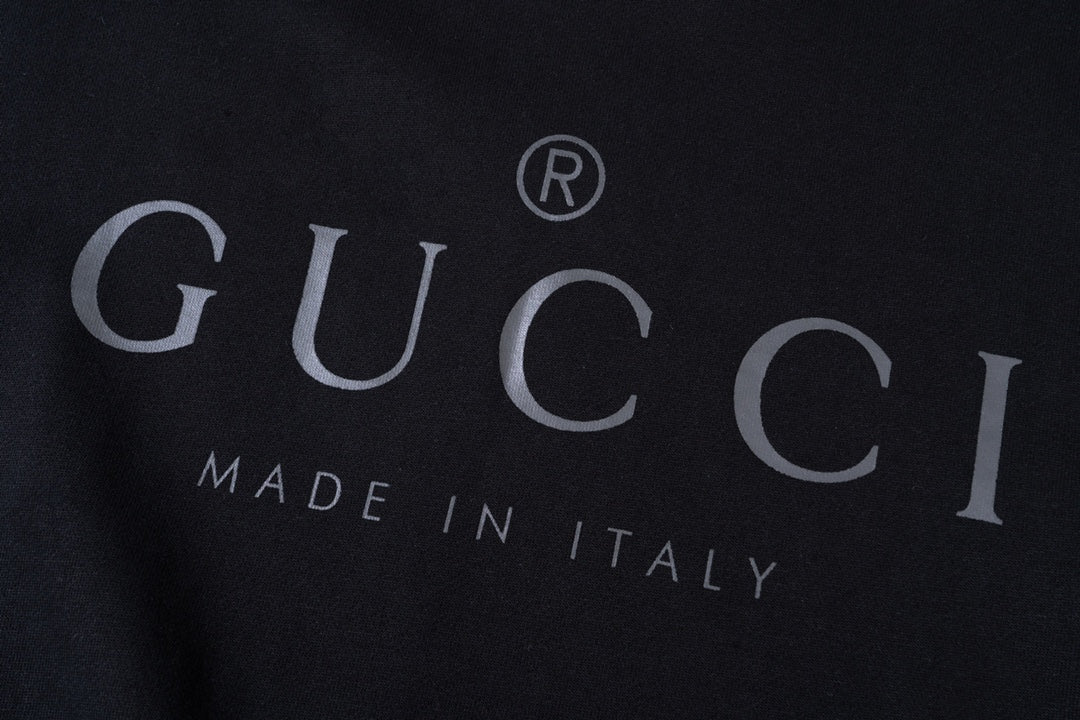 Simple Print Sweatshirt Simple Print Sweatshirt