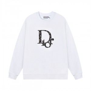 Classic Overlap Print Sweatshirt