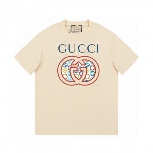 Logo filled graphic print T-shirt(summer preferred)