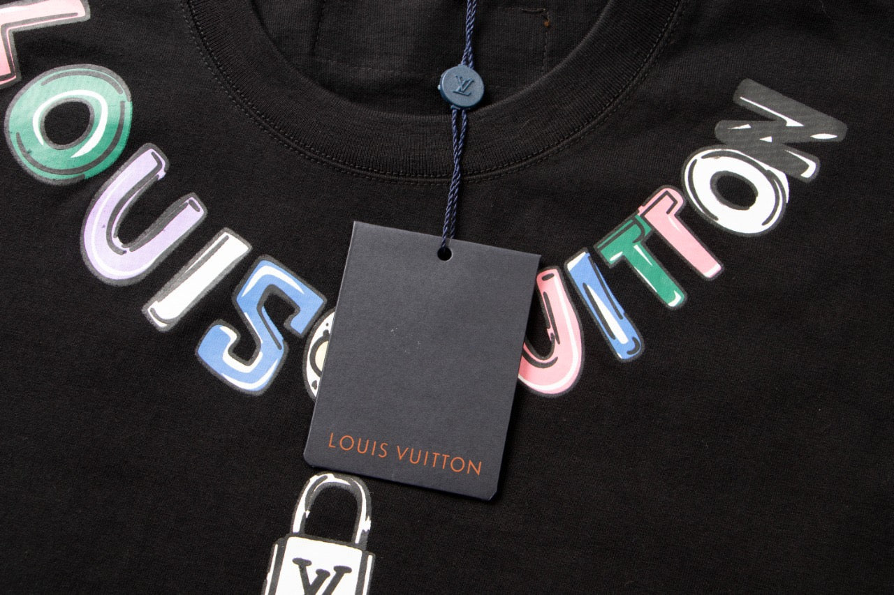 Necklace Print Print T-Shirt Necklace Print Print T-Shirt