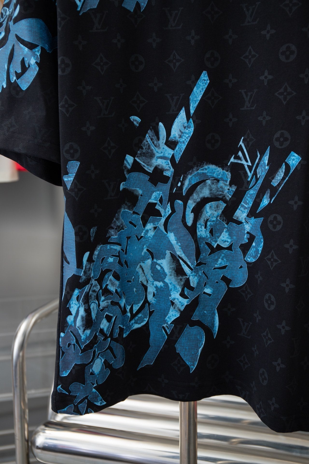 Flower Pattern Printed T-Shirt Flower Pattern Printed T-Shirt