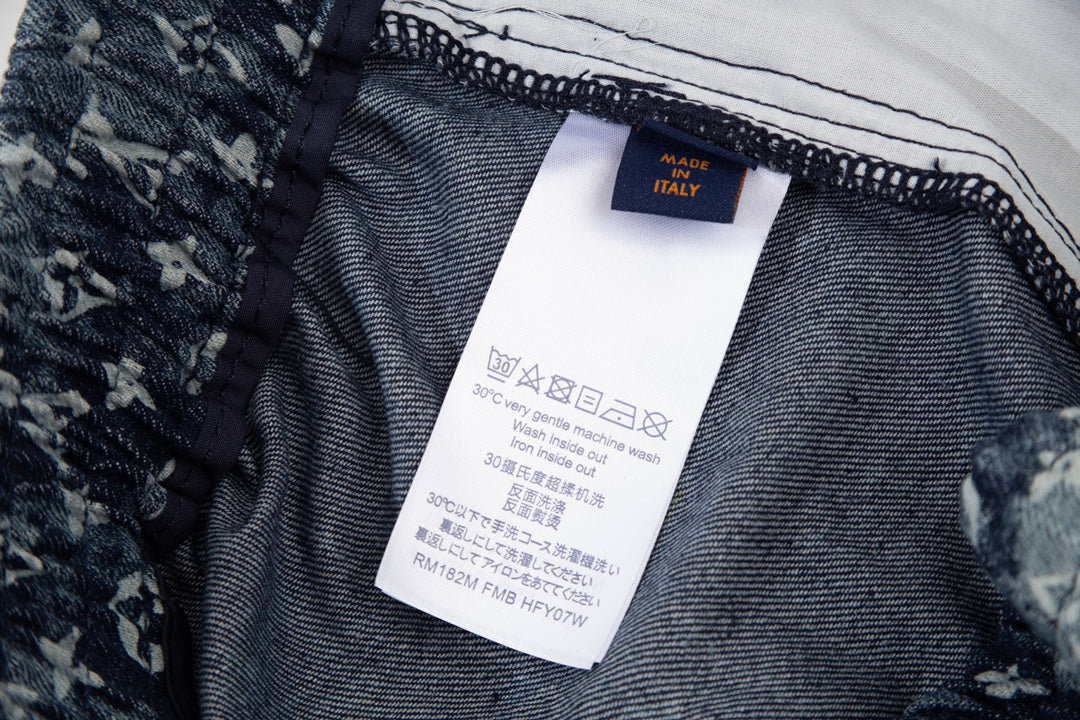 Heavy craft wash denim shorts Heavy craft wash denim shorts