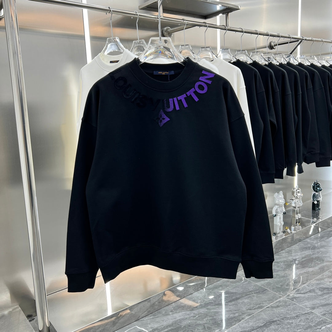 Gradient Three-Dimensional Sweatshirt Gradient Three-Dimensional Sweatshirt