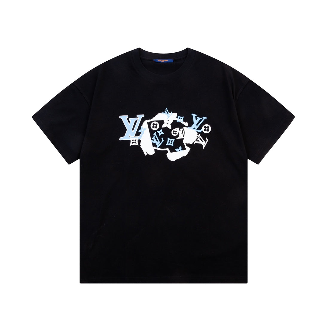 Irregular pattern printed T-shirt Irregular pattern printed T-shirt