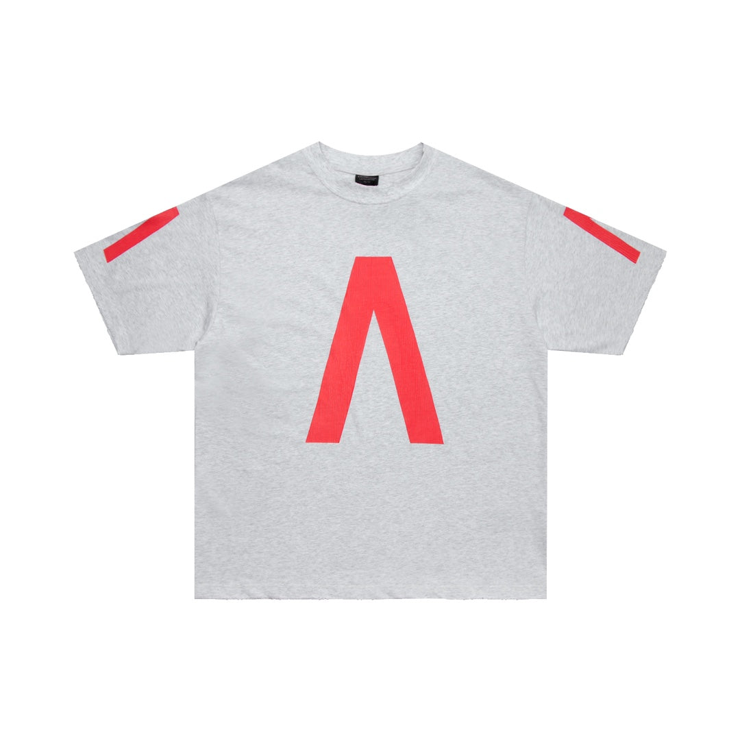 T-shirt oversized in light grey/red T-shirt oversized in light grey/red