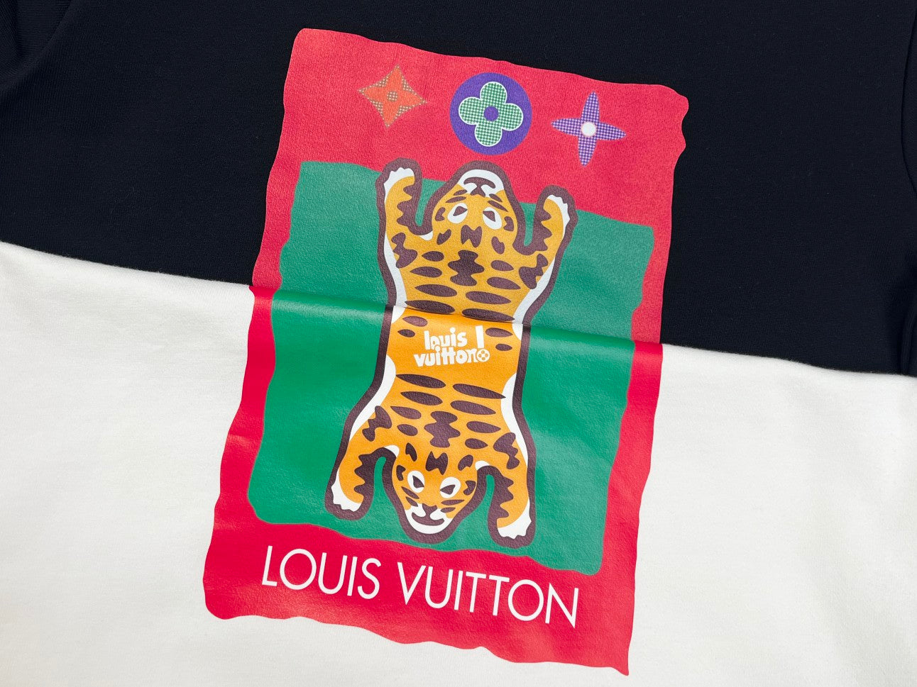 Tiger Print Sweatshirt Tiger Print Sweatshirt