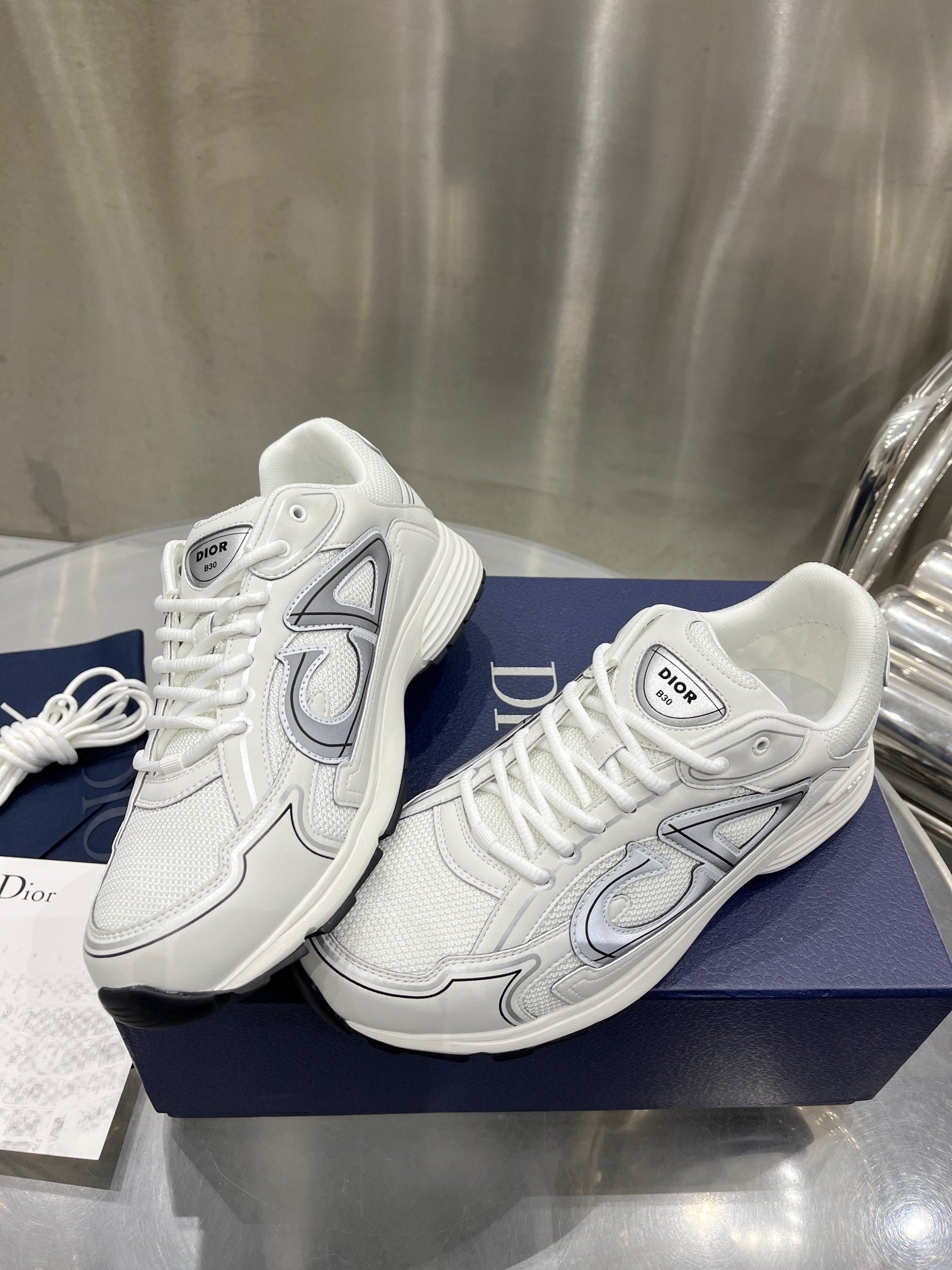 NEW 0423 Classic fashion sports shoes NEW 0423 Classic fashion sports shoes