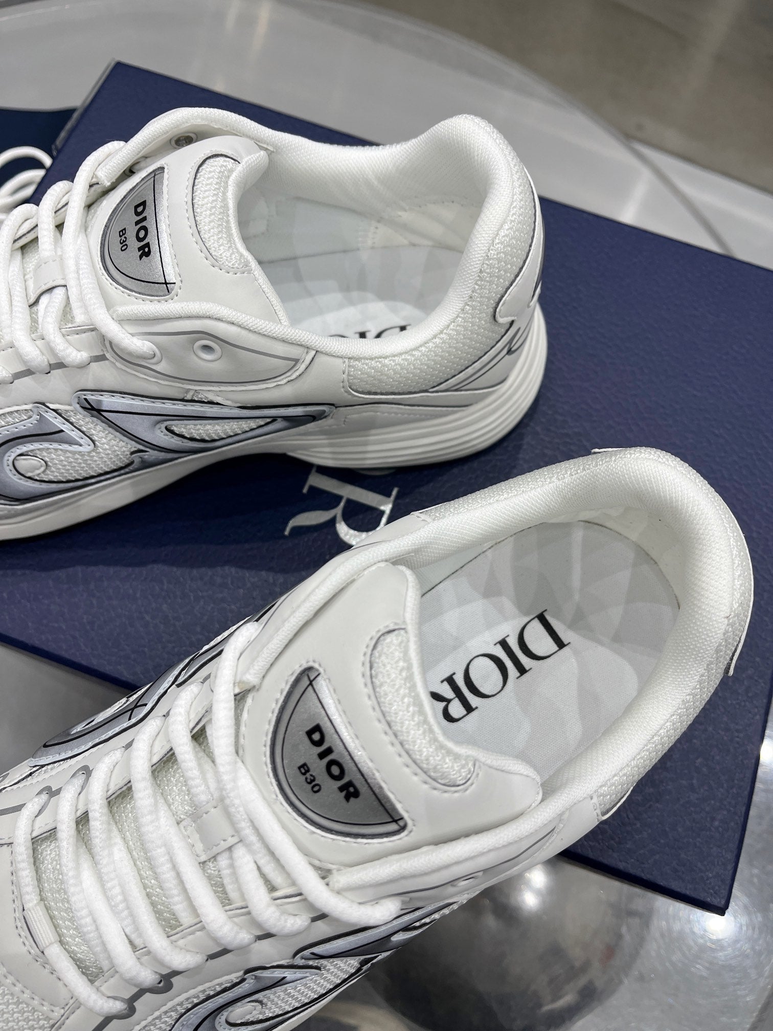 NEW 0423 Classic fashion sports shoes NEW 0423 Classic fashion sports shoes