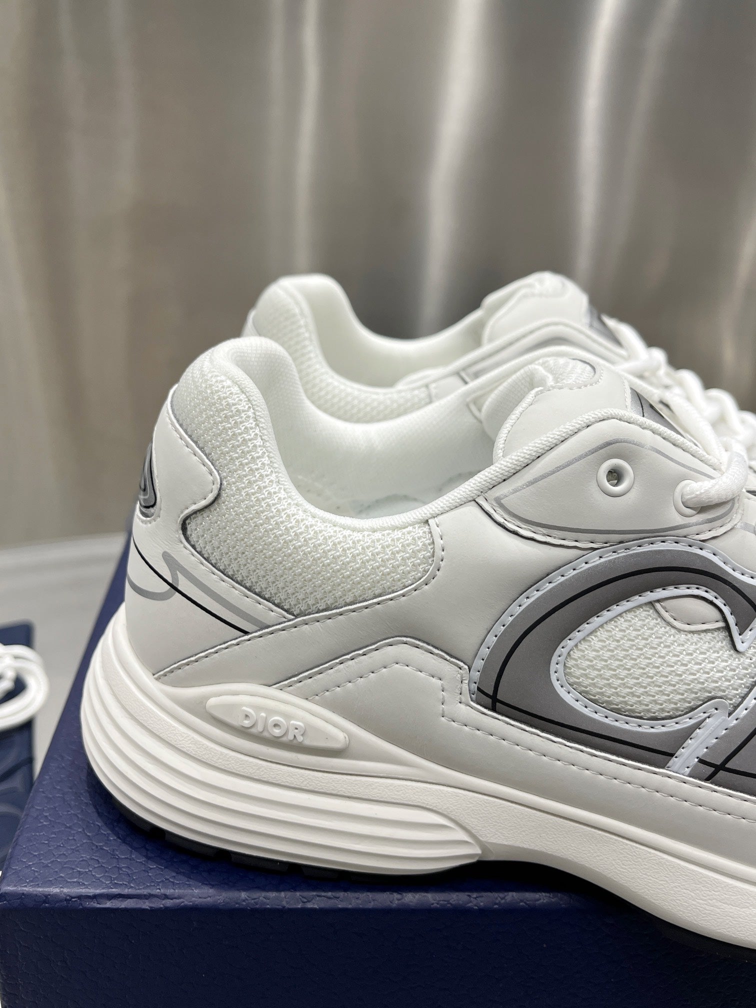 NEW 0423 Classic fashion sports shoes NEW 0423 Classic fashion sports shoes