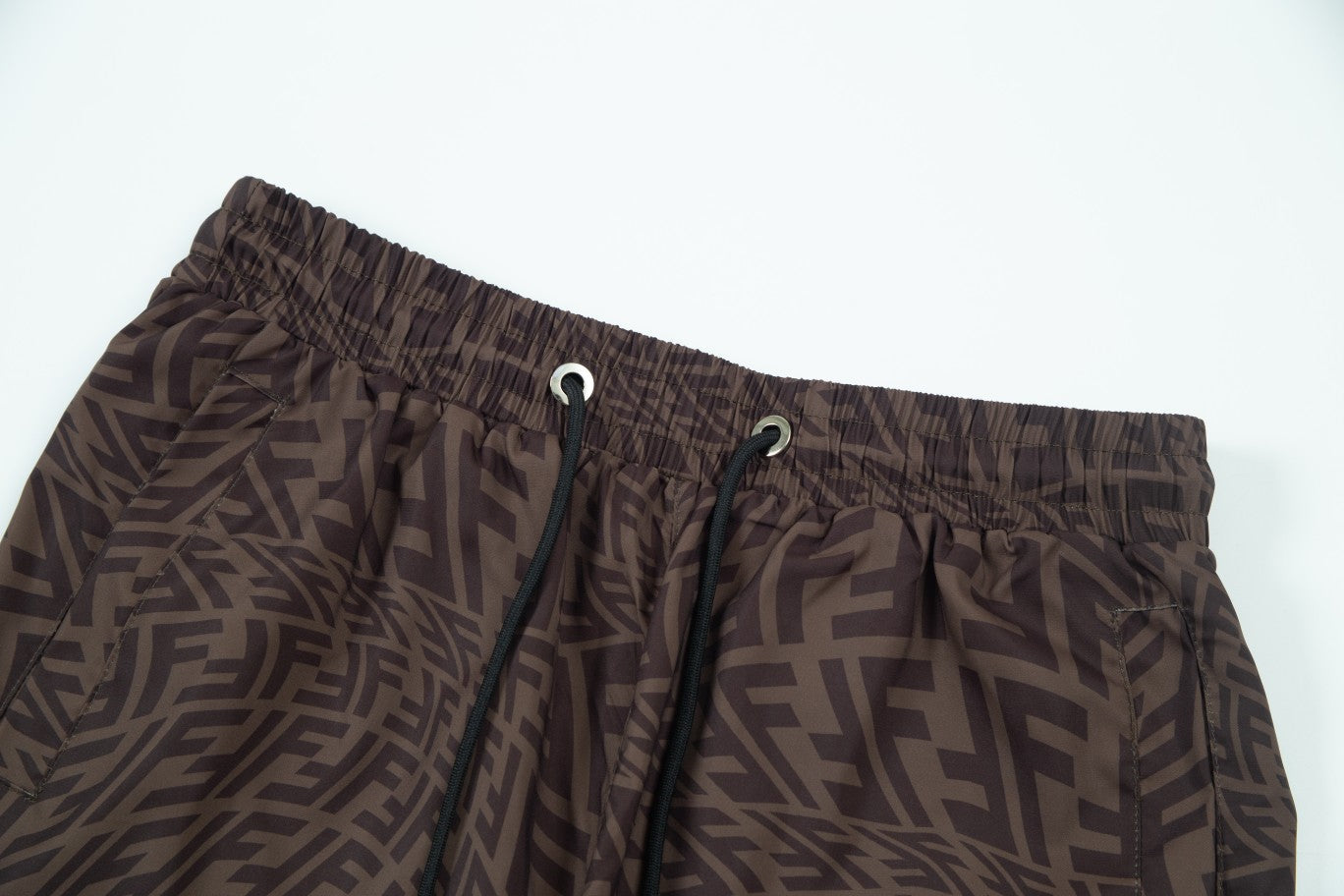 Classic waist stretch shorts Classic waist stretch shorts