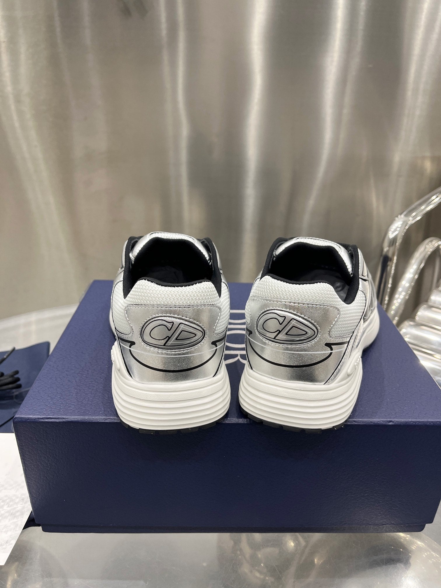 NEW 0423 Classic fashion sports shoes NEW 0423 Classic fashion sports shoes