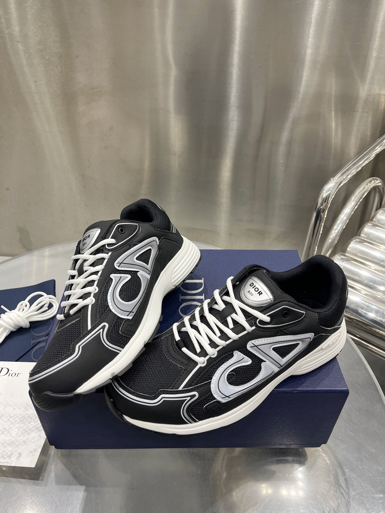 NEW 0423 Classic fashion sports shoes NEW 0423 Classic fashion sports shoes