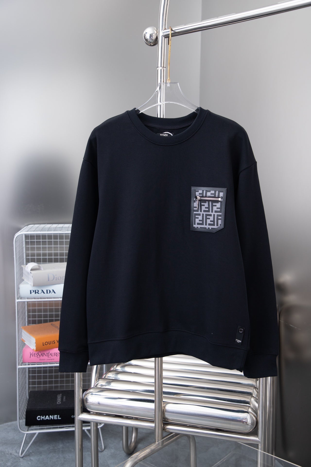 Zip Pocket At Chest Sweatshirt Zip Pocket At Chest Sweatshirt