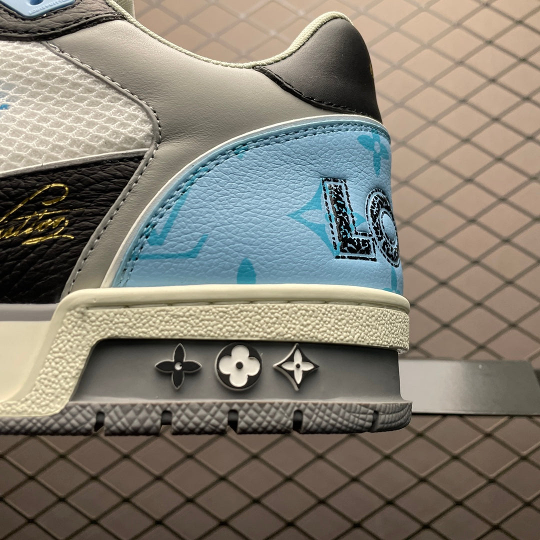 New feature graphic board shoes New feature graphic board shoes