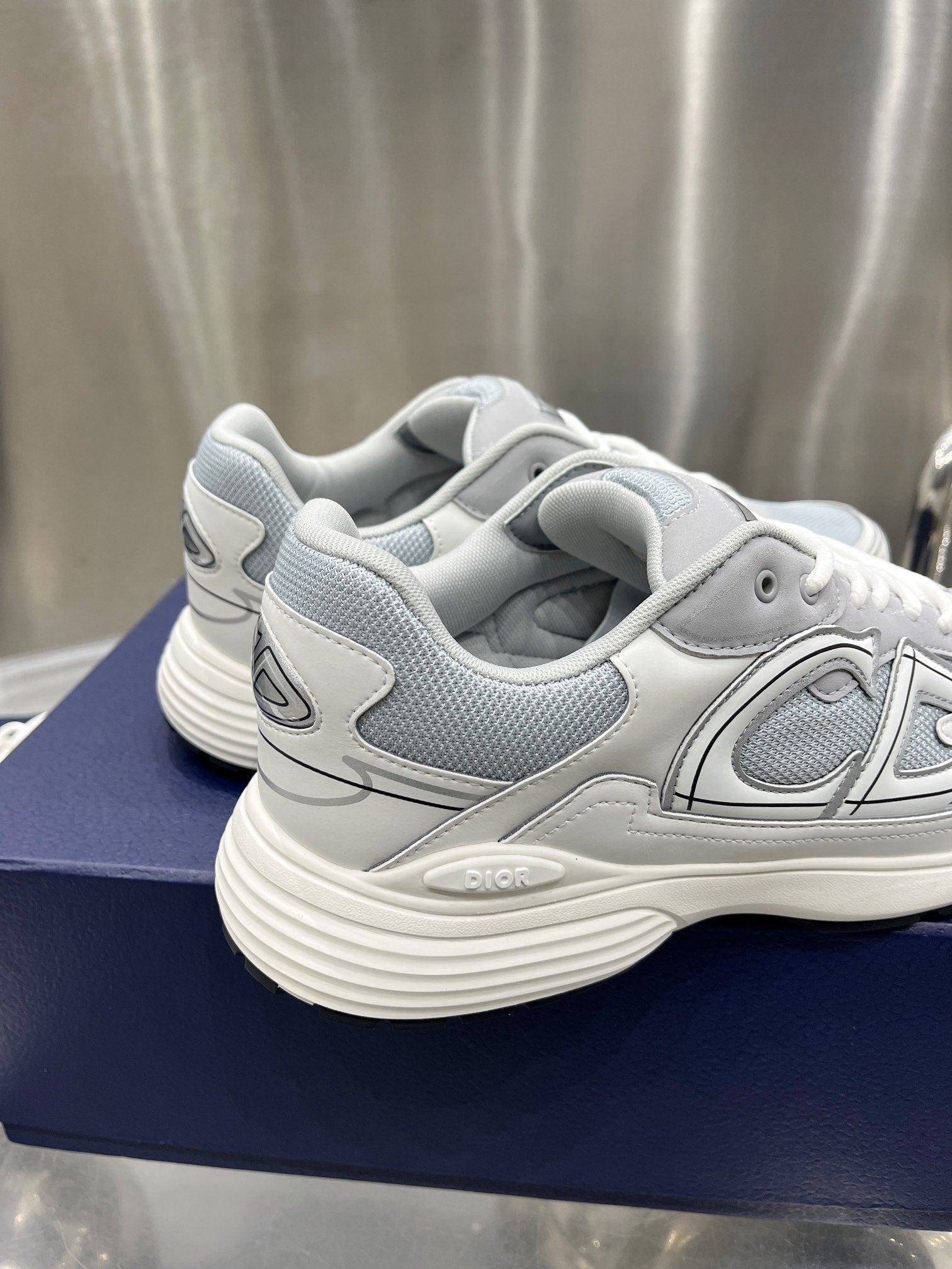 NEW 0423 Classic fashion sports shoes NEW 0423 Classic fashion sports shoes
