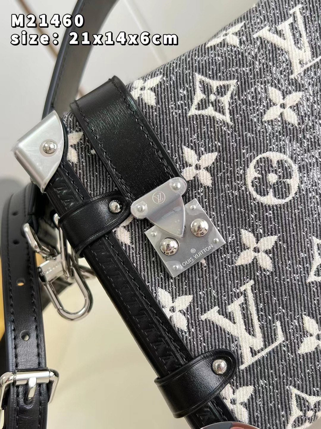 0712 Classic crossbody bag 0712 Classic crossbody bag